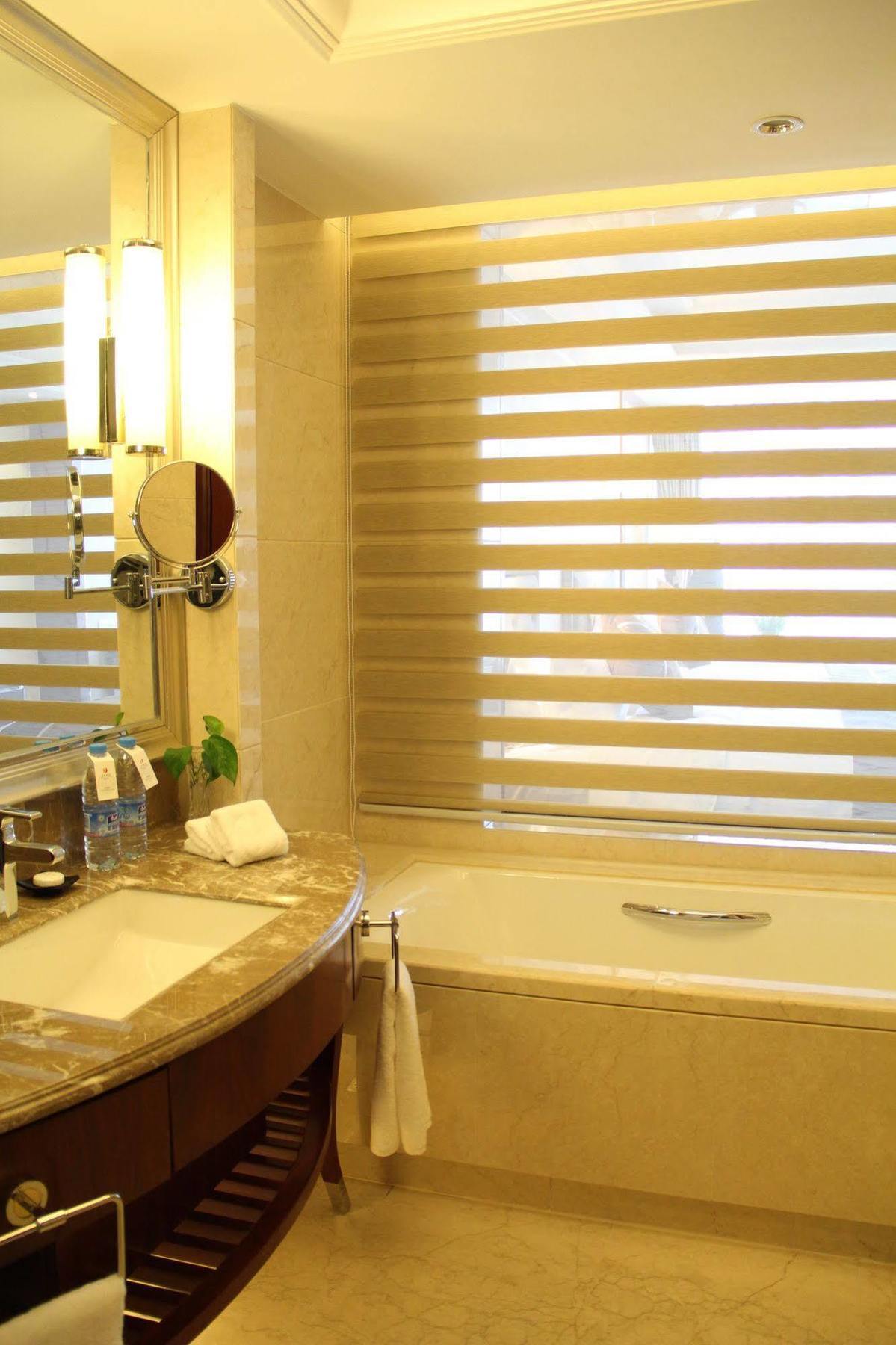 Baoji Jianguo Hotel Ngoại thất bức ảnh